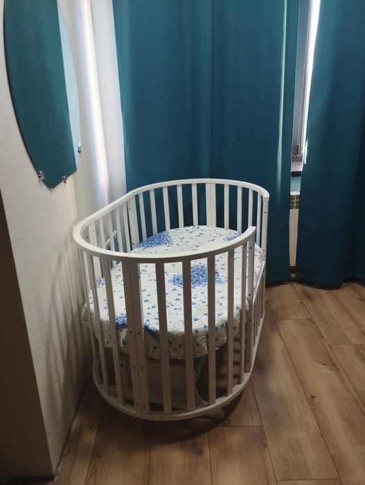 Продам детскую кроватку 5 в 1