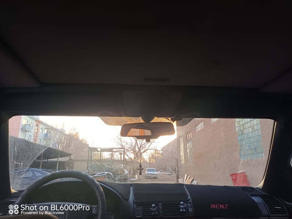 Продам Мерседес w140 3,2 литра