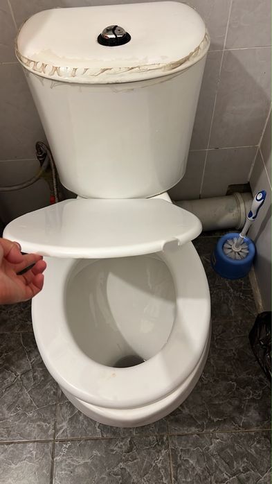 Продам унитаз б/у