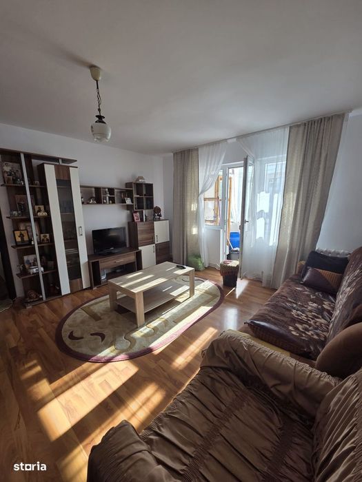 Etaj 3 - Alexandru - Zimbru - Apartament 3 camere - model spatios