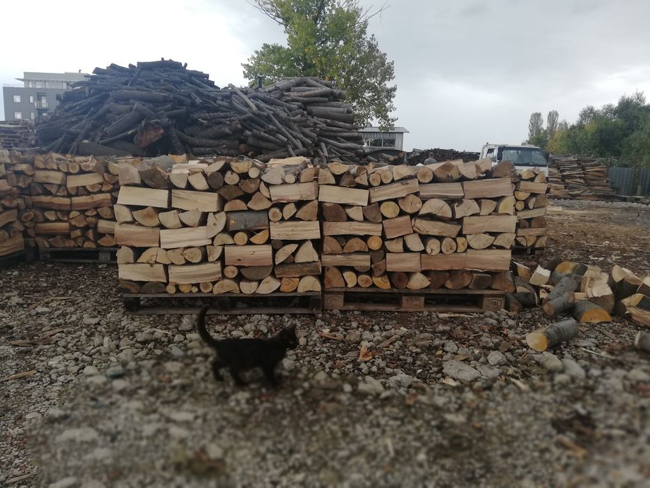 Дърва за огрев пелети