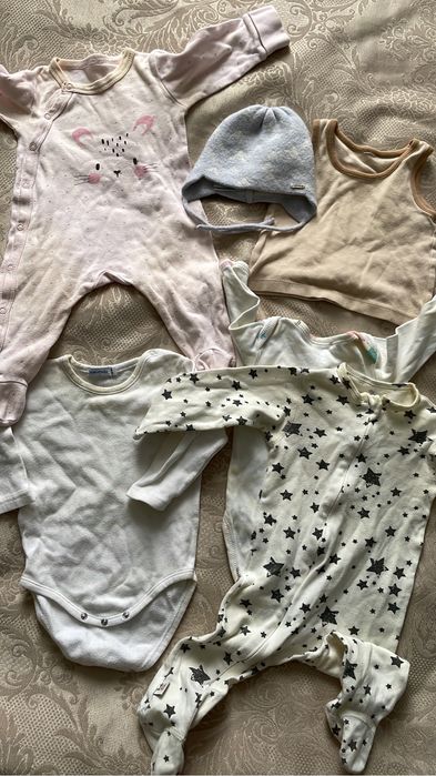 Детские вещи  по 200тенге