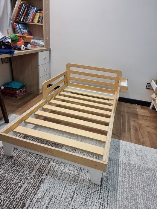 Продам 2 шт детские кровати