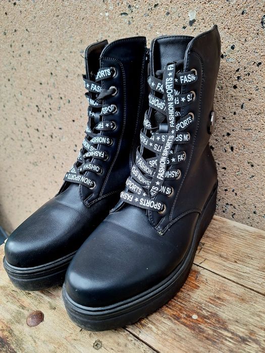 Дамски зимни боти - обувани веднъж