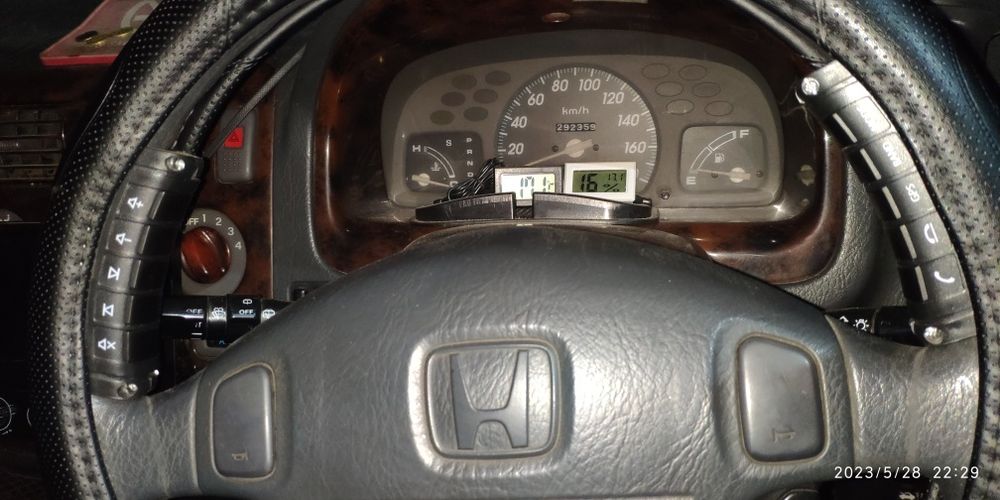 Продам машину HONDA CAPA