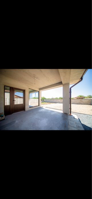 Vand casa noua 175 mp