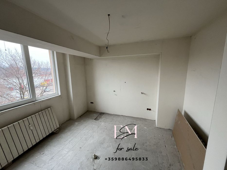 Продава се Тристаен апартамент в София, Красна поляна 2 - 70 кв.м за 2115 €/кв.м - Снимка #3