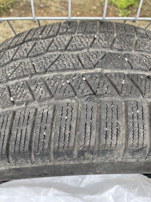 Vand cauciucuri 285/45 r20 XL