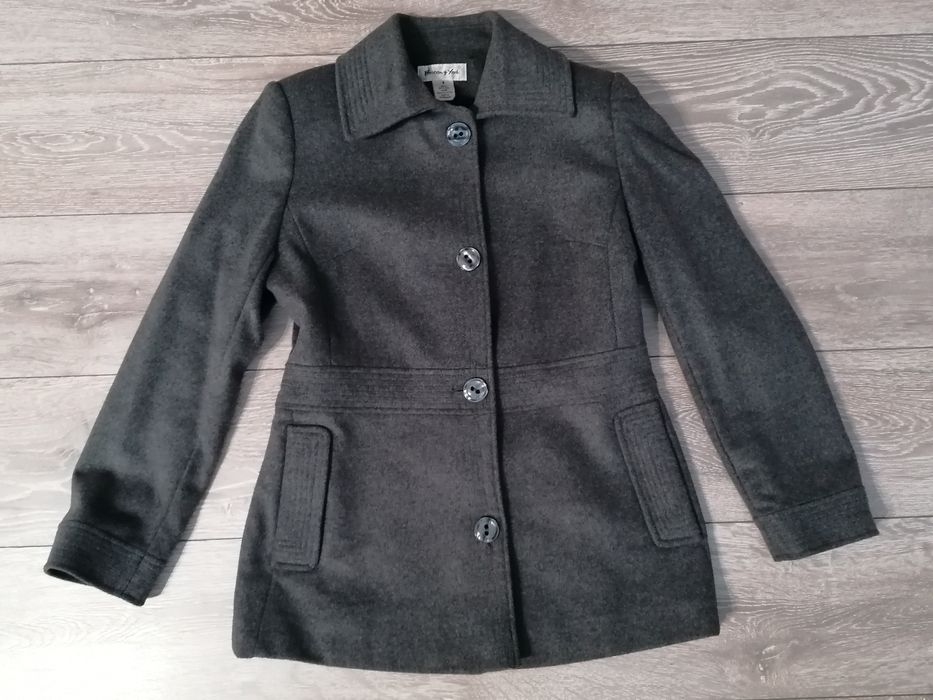 Palton dama scurt, din lana marimea 40