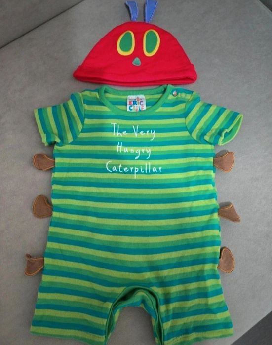Costumas pentru bebeluș
