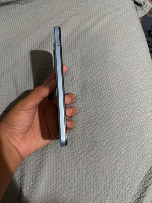 Redmi not 12 128/8+4
