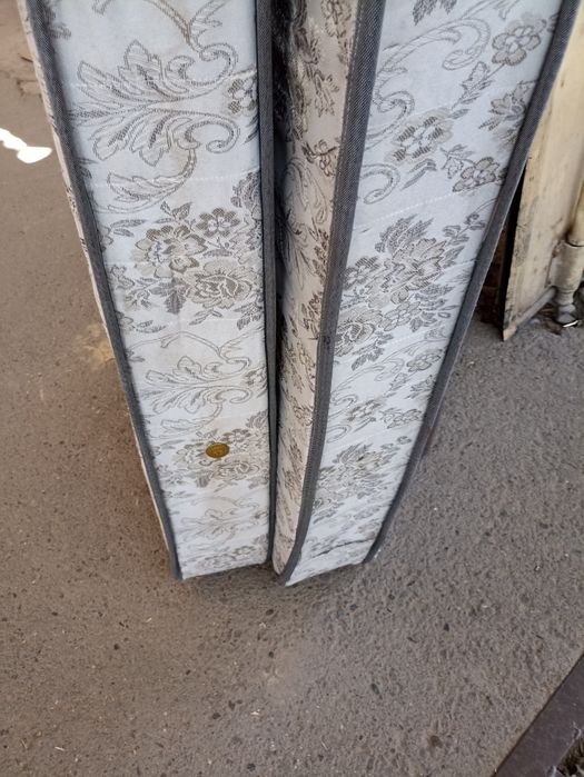 Продам матрасы 2м х 0,9м