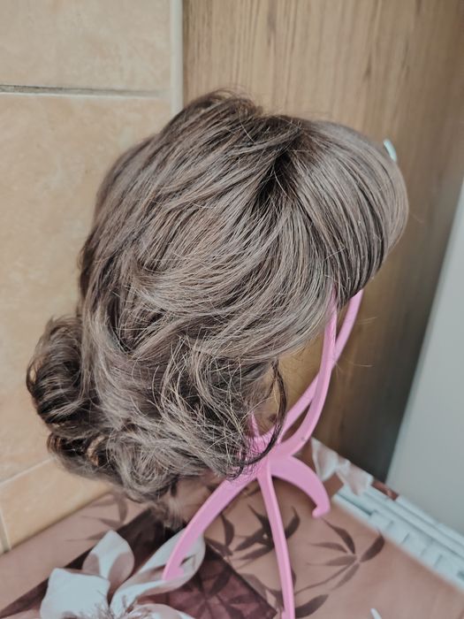 Vând perucă par non Remy