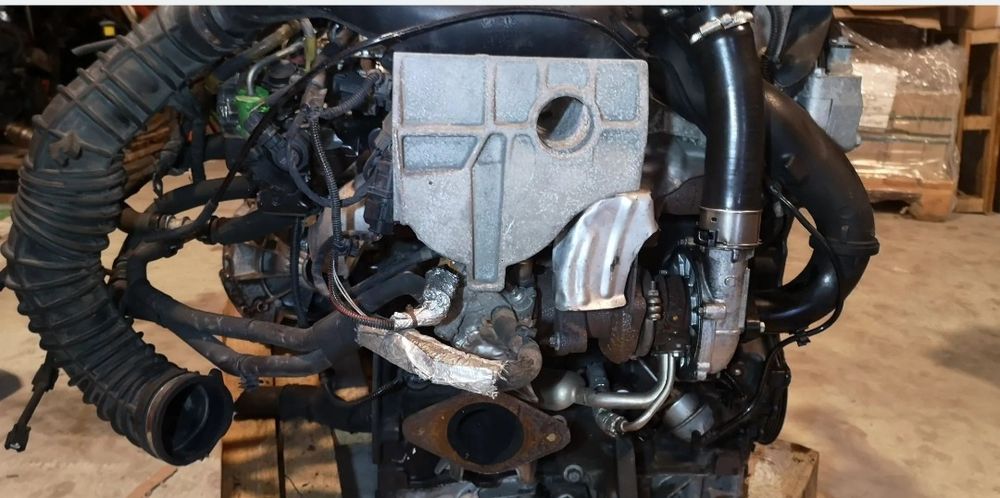 Motor 2.0 dci m9r euro 5 master vivaro cutie viteze 6 trepte egr