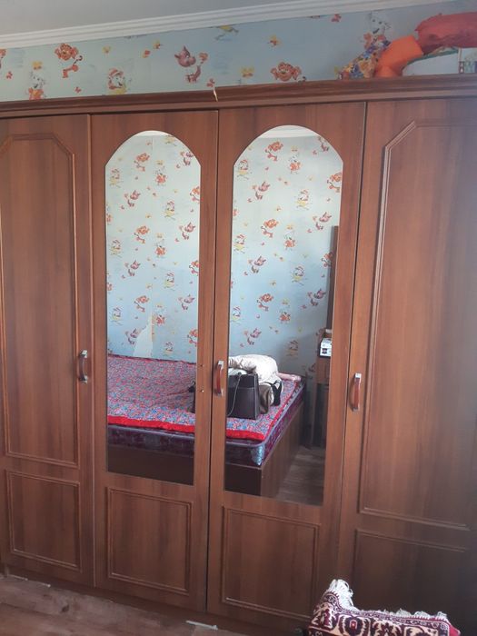 Спальний гарнитур