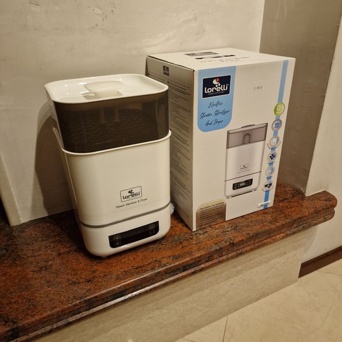 НОВ парен стерилизатор Lorelli