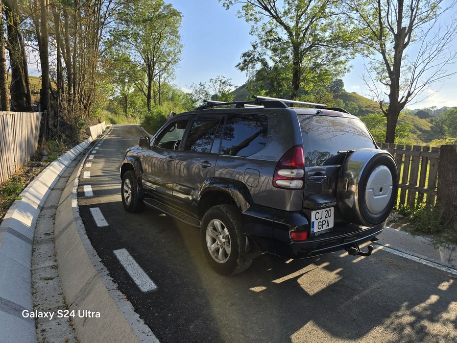 TOYOTA Land Cruiser 0 — imagine 4