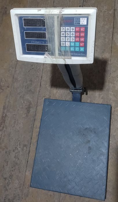 Весы электронные напольные