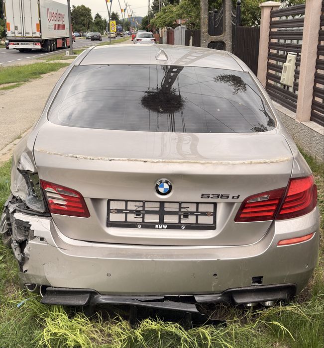 BMW F10 520d Avariat