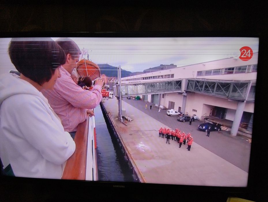 Телевизор самсунг