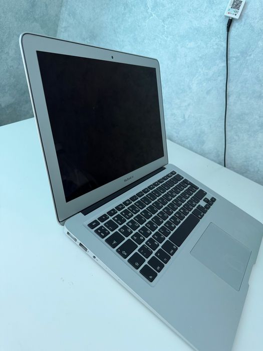 MacBook air 13 продам