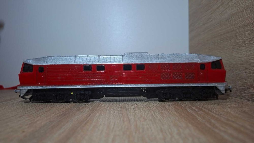 Vând locomotivă ludmila BR232