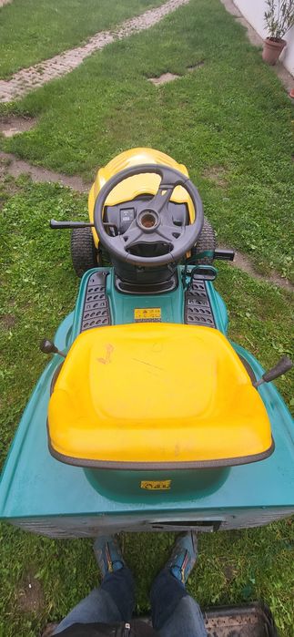 Tractoras de tuns gazon