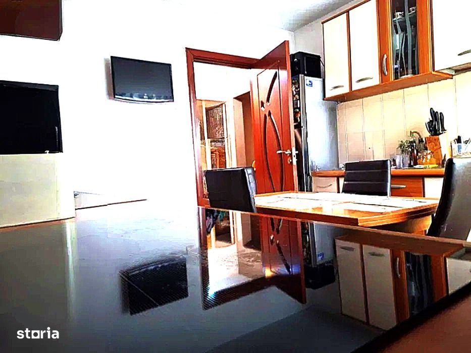 Apartament 3 camere B-dul Dacia