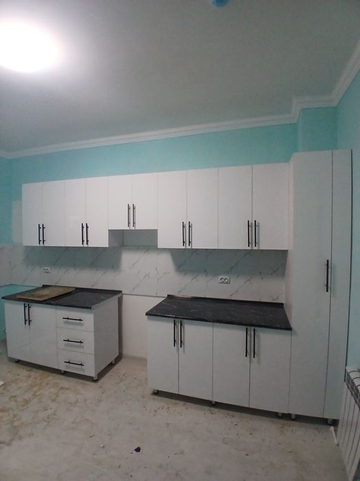 Kuhinniy mebel yasaymiza zakasga