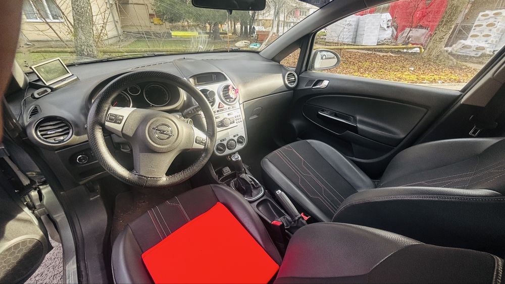 Opel Corsa an fabricatie 2012