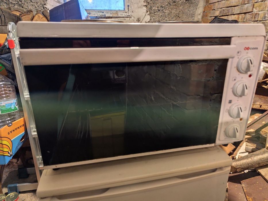 Продавам готварска печка  VICOM