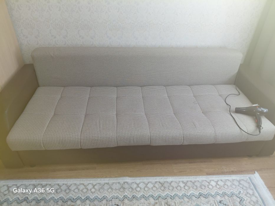 Продам диван в хорошем состоянии б/у