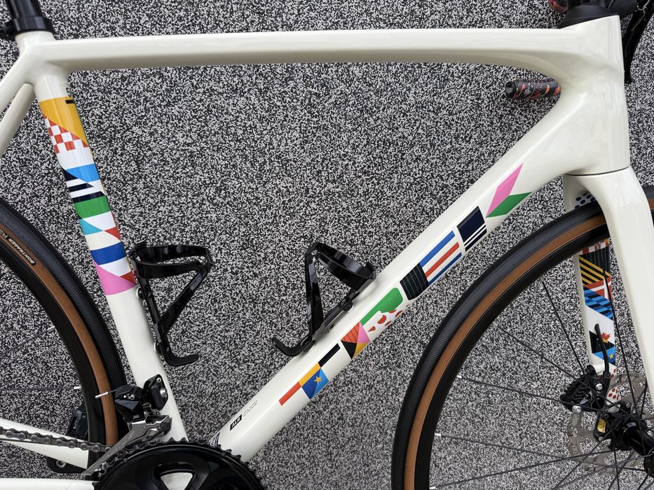 Trek Émonda ALR 5 Disc ШОСЕЕН 2024г. Palmarès 28” КАТО НОВ