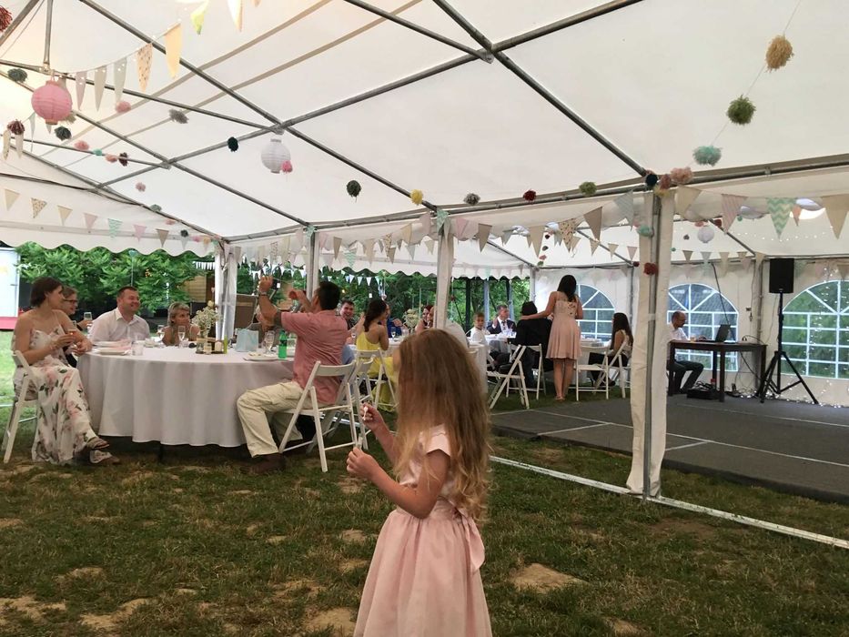 Corturi evenimente, mese evenimente, scaune evenimente