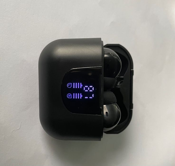 TWS Безжични Bluetooth слушалки 5.3 с LED дисплей | Черни | НОВИ