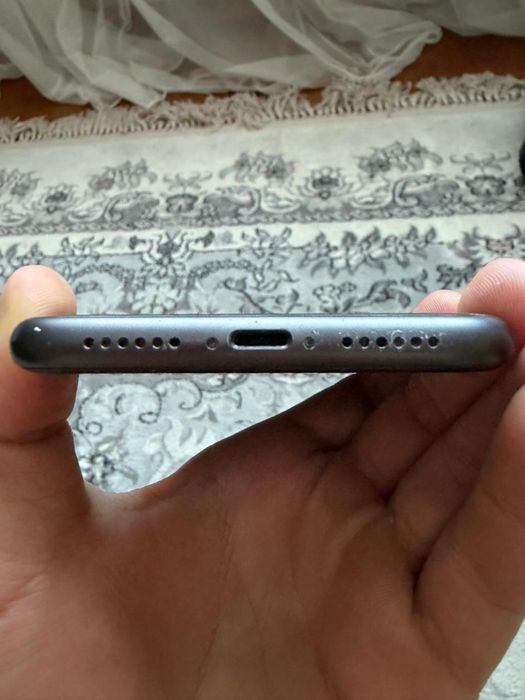 Iphone 11 продам