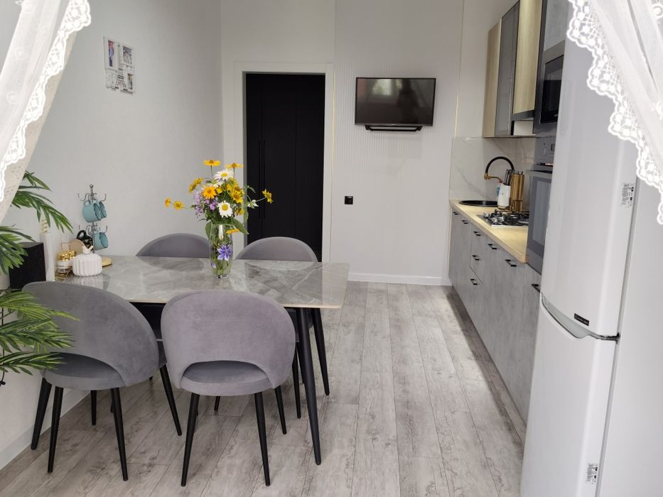 Продам квартиру мкр Байтерек (9 мкр)