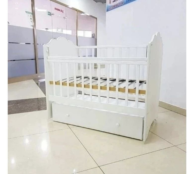 Продам десткая кровать