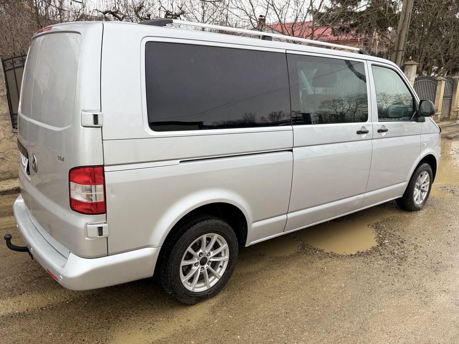 Volkswagen Transporter T5 * Dubla Cabina * Euro 5 * Manual * 140 CP *