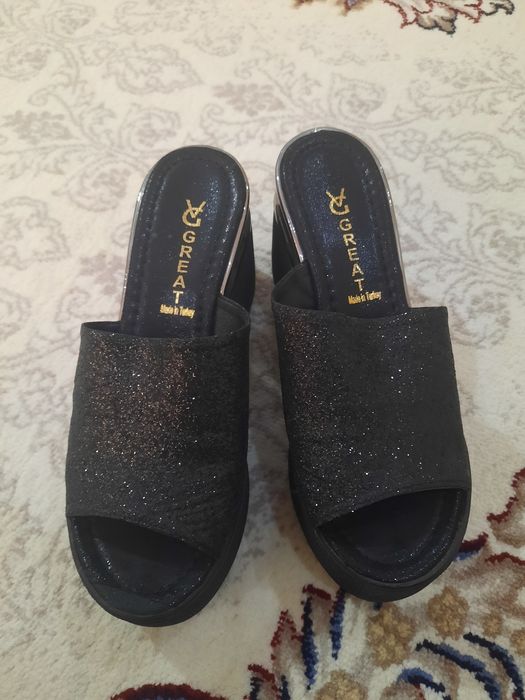 Новые тапочки на платформе