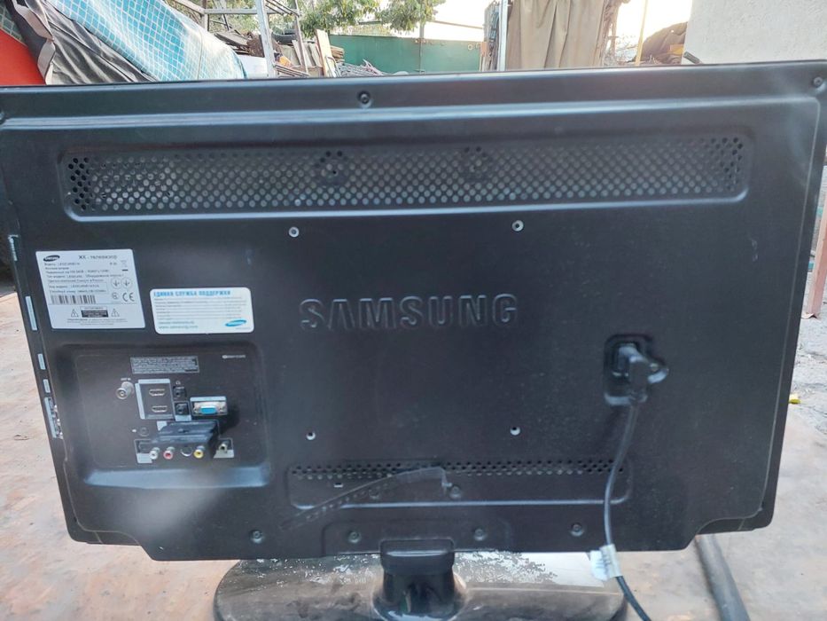 Продам телевизор