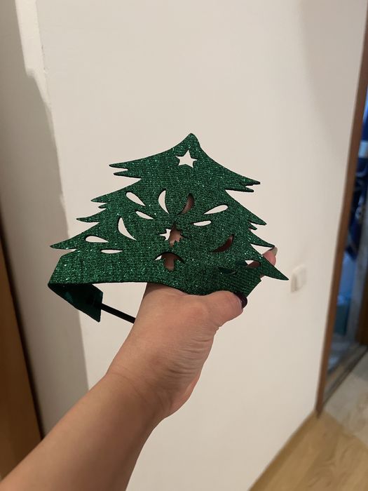 Платья новогодная срочно продается