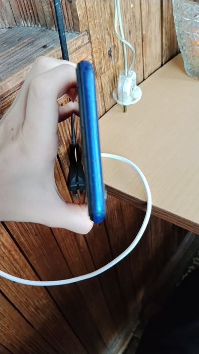 Продаю Samsung A10S