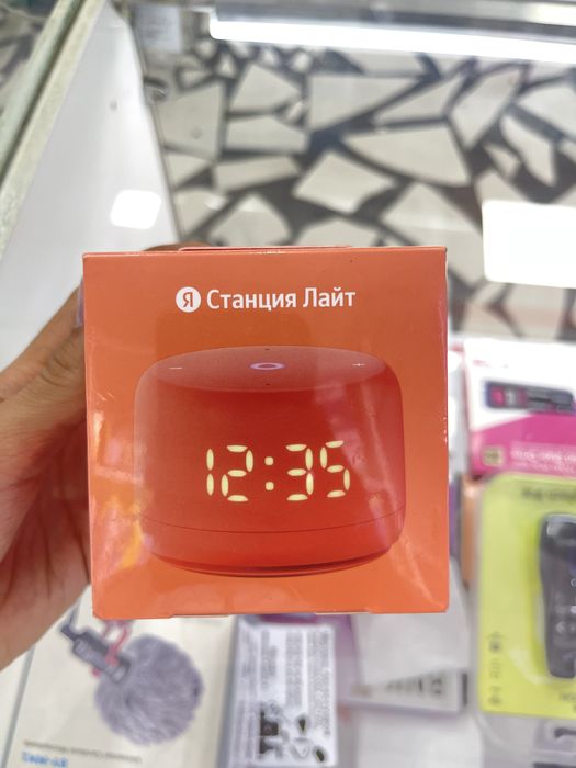 Яндекс станция лайт 2 го поколения с часами
