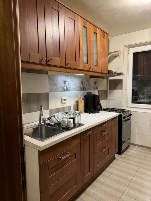 Inchiriez apartament 3 camere Iancului
