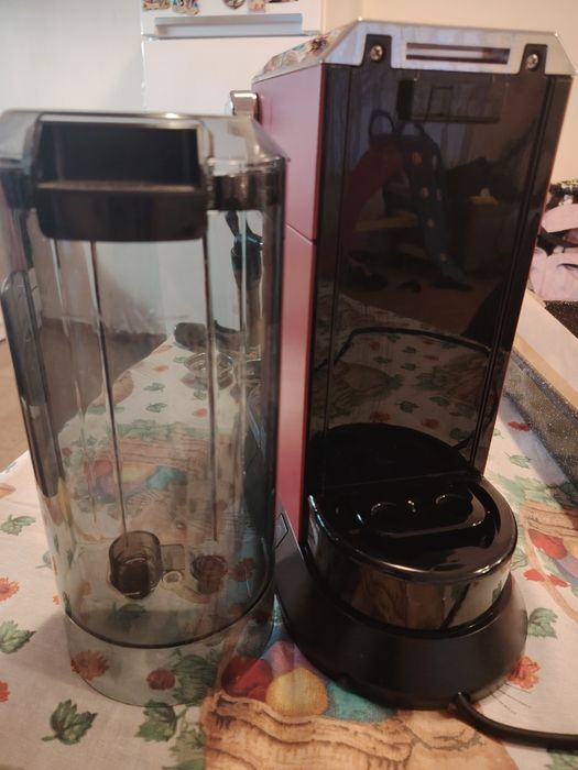 Кафе Машина DeLonghi