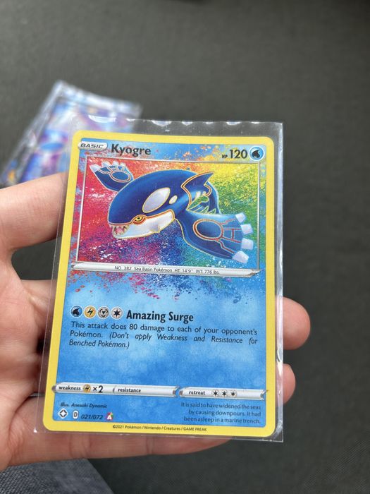Pokemon карти оригинални