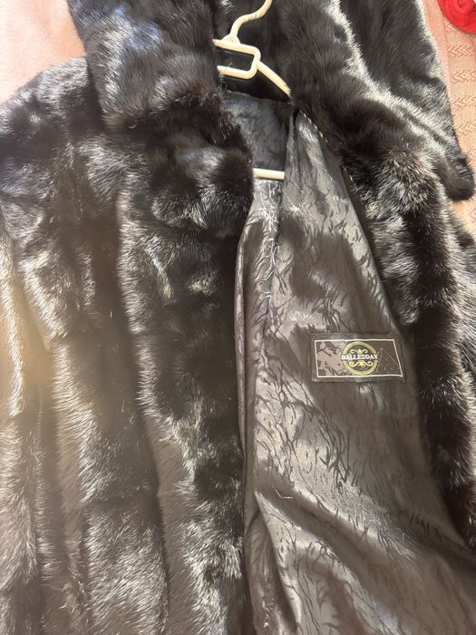 Продам норковую шубу