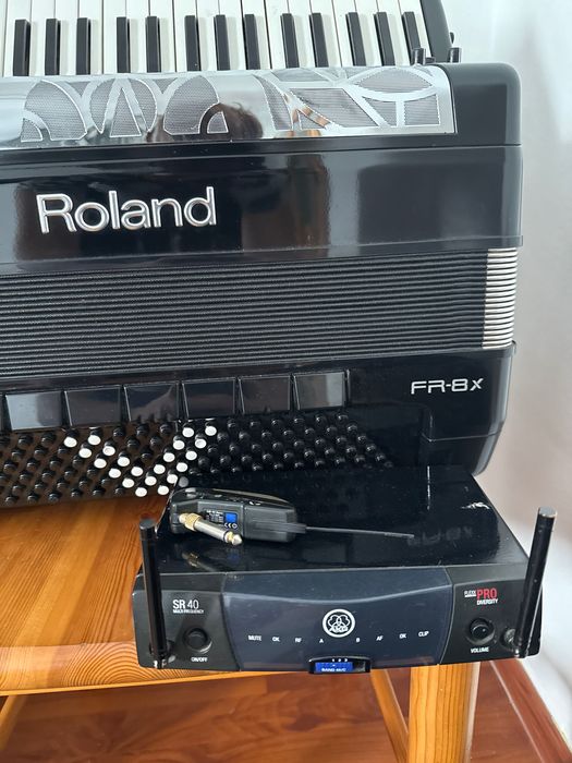 Vând Roland Fr8x