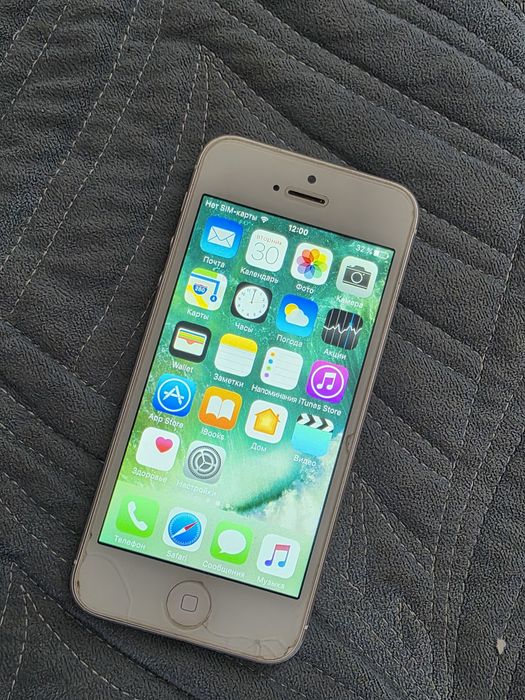Айфон 5s обмен продам
